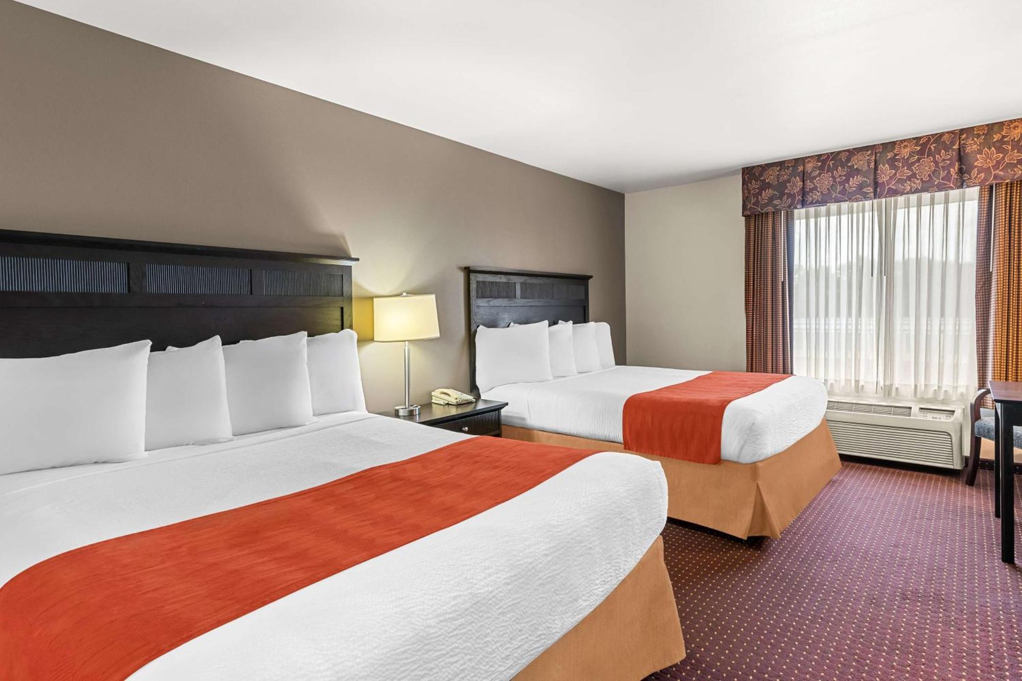 Best Western Legacy Inn & Suites Beloit/South Beloit Esterno foto